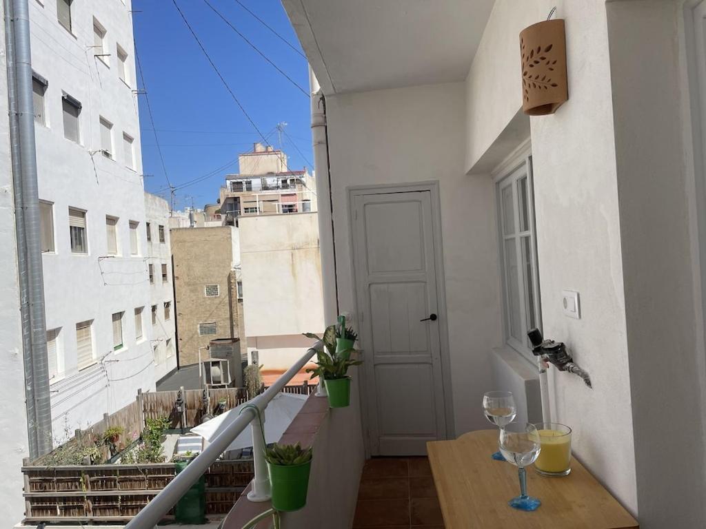Casa Rie - In The Heart Of City, Next The The 'mercado' Apartment